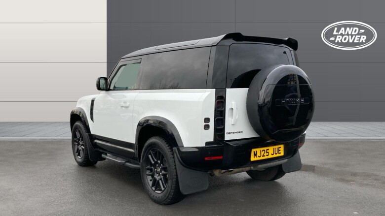 Land Rover Defender 90 Diesel 3.0 D250 Hard Top S Auto